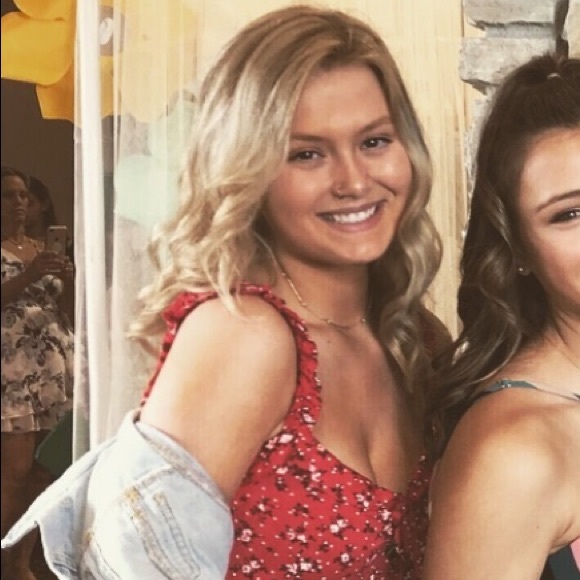 Meet your Posher, Lily - Picture 1 of 1